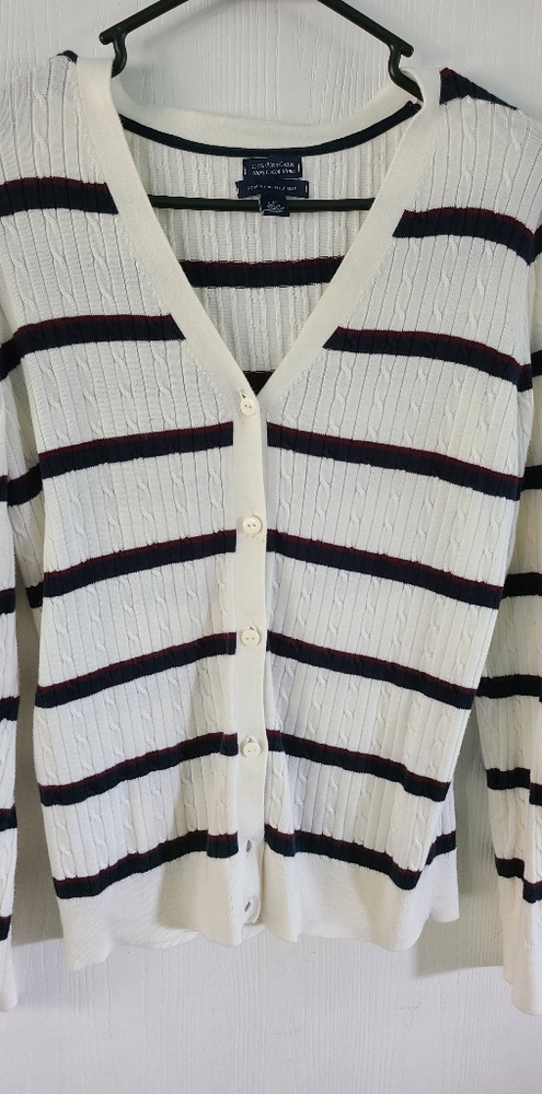 Tommy sweater